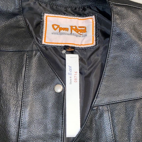 NWT Leather Biker Wolf Vest - Picture 4 of 12